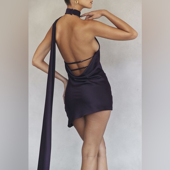 Purple satin (stretchy) sz 6 - Picture 4 of 7